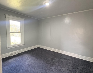 670 Pingree - Photo Thumbnail 9