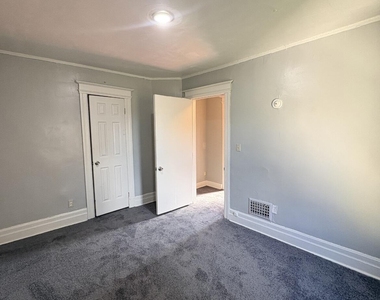 670 Pingree - Photo Thumbnail 15