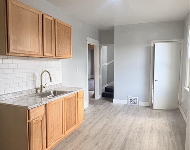 670 Pingree - Photo Thumbnail 10