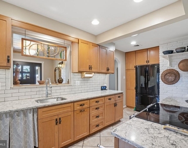 3406 Park Hill Place - Photo Thumbnail 2