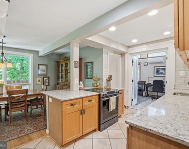 3406 Park Hill Place - Photo Thumbnail 3