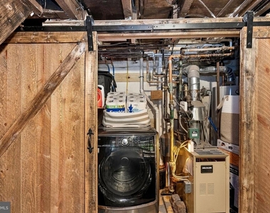 425 Queen Street - Photo Thumbnail 53
