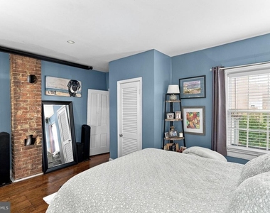 425 Queen Street - Photo Thumbnail 33