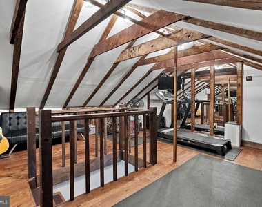 425 Queen Street - Photo Thumbnail 42