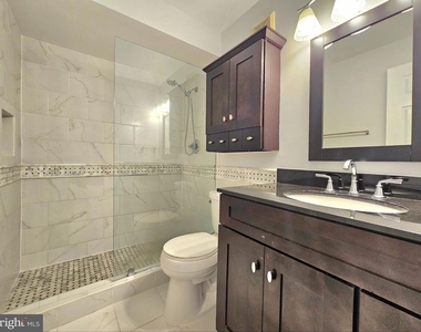 516 N West Street - Photo Thumbnail 14