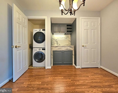516 N West Street - Photo Thumbnail 5
