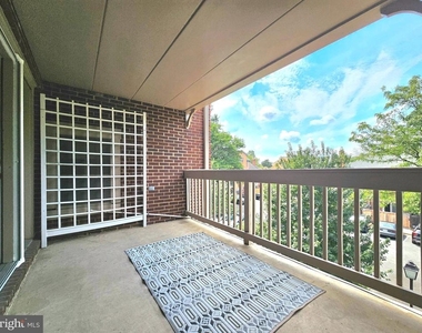 516 N West Street - Photo Thumbnail 6