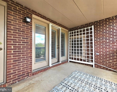 516 N West Street - Photo Thumbnail 7