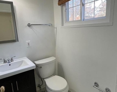 3361 Martha Custis Drive - Photo Thumbnail 17