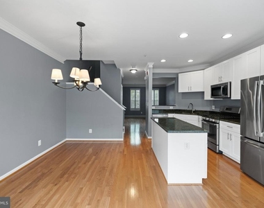 4929 Kilburn Street - Photo Thumbnail 53