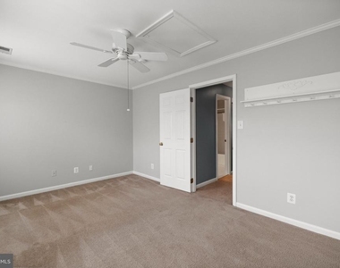 4929 Kilburn Street - Photo Thumbnail 51