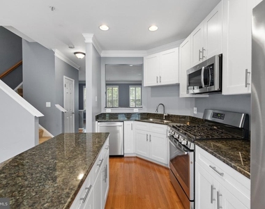 4929 Kilburn Street - Photo Thumbnail 23