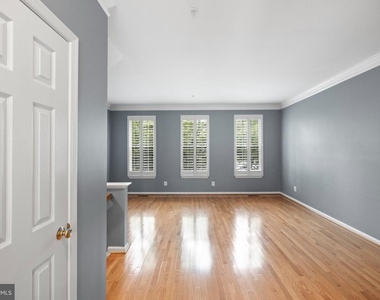 4929 Kilburn Street - Photo Thumbnail 13