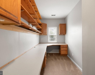 4929 Kilburn Street - Photo Thumbnail 32