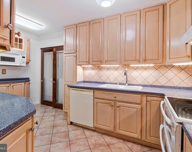 6101 Edsall Road - Photo Thumbnail 16