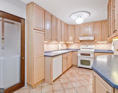6101 Edsall Road - Photo Thumbnail 18
