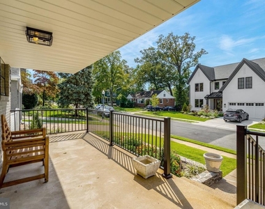 2727 N Dinwiddie Street - Photo Thumbnail 19