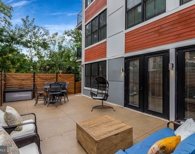 1245 N Pierce Street - Photo Thumbnail 28