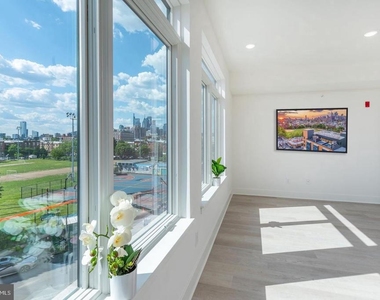 833 Wharton Street - Photo Thumbnail 4