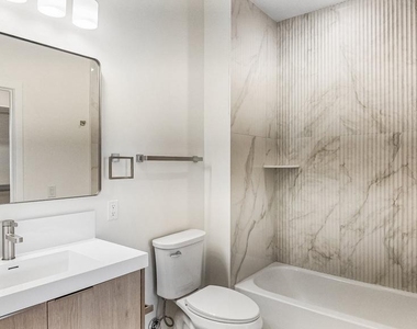 921 E Chelten Avenue - Photo Thumbnail 13