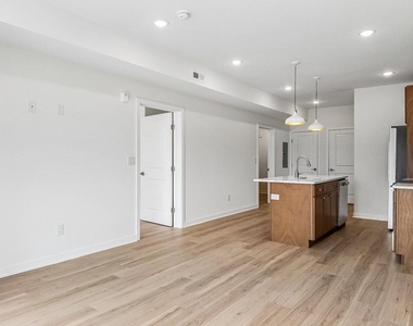 921 Chelten Avenue - Photo Thumbnail 1