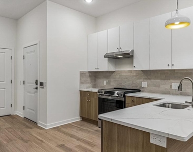 921 Chelten Avenue - Photo Thumbnail 4