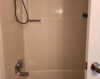 514 S 12th Street - Photo Thumbnail 17