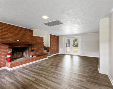 1910 Faber Street - Photo Thumbnail 30
