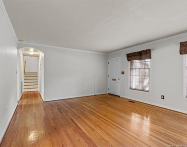 1910 Faber Street - Photo Thumbnail 10