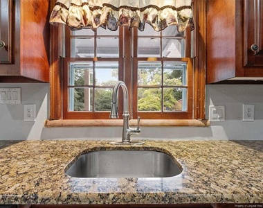1910 Faber Street - Photo Thumbnail 19