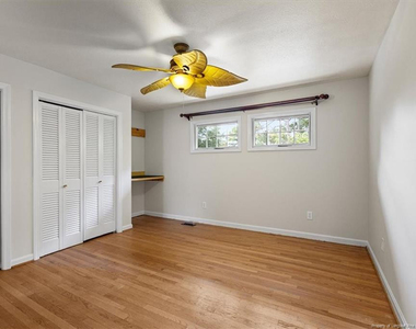 1910 Faber Street - Photo Thumbnail 38