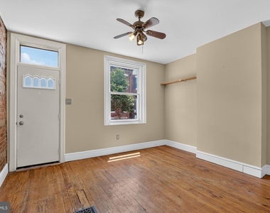 2228 Taggert Street - Photo Thumbnail 4