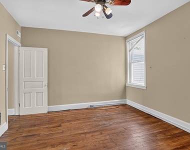 2228 Taggert Street - Photo Thumbnail 13