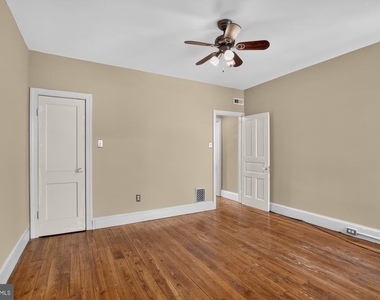 2228 Taggert Street - Photo Thumbnail 14