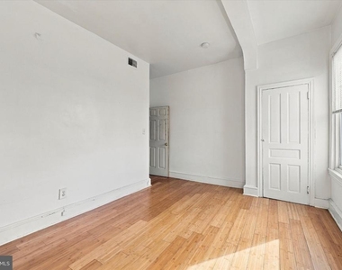 3214 W Diamond Street - Photo Thumbnail 7