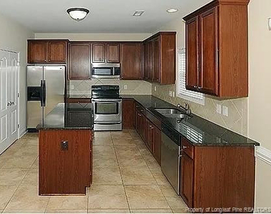 4412 Titleist Drive - Photo Thumbnail 4