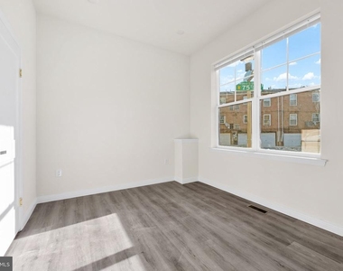 7513 Dicks Avenue - Photo Thumbnail 4
