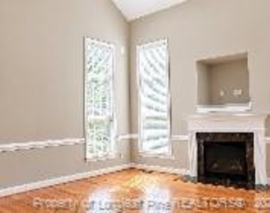 42 Nassau Lane - Photo Thumbnail 15