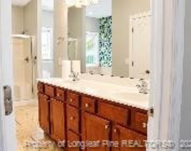 42 Nassau Lane - Photo Thumbnail 19