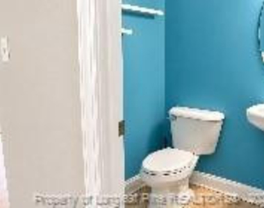 42 Nassau Lane - Photo Thumbnail 7