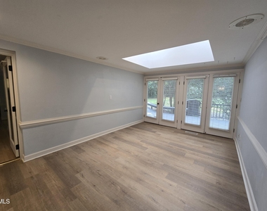 5516 Den Heider Way - Photo Thumbnail 42