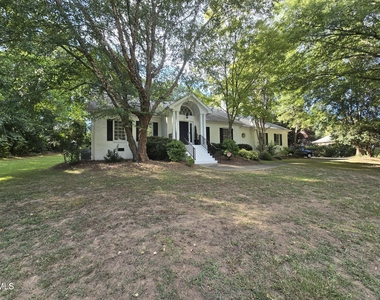 5516 Den Heider Way - Photo Thumbnail 3
