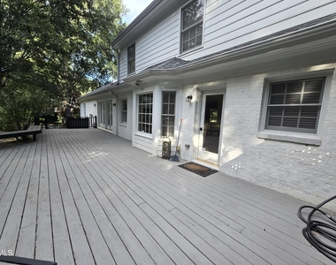 5516 Den Heider Way - Photo Thumbnail 13
