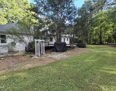 5516 Den Heider Way - Photo Thumbnail 10