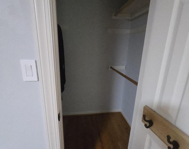 5516 Den Heider Way - Photo Thumbnail 60