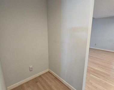 5516 Den Heider Way - Photo Thumbnail 33
