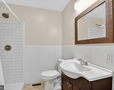 112 E Allen Street - Photo Thumbnail 14