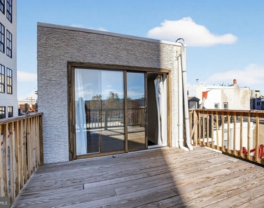 112 E Allen Street - Photo Thumbnail 20