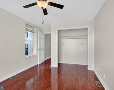 112 E Allen Street - Photo Thumbnail 17