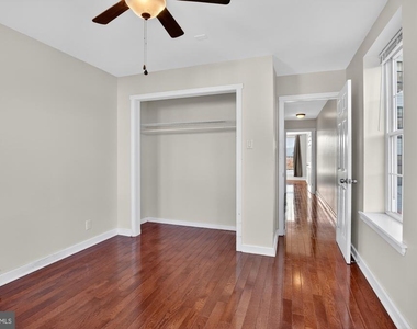 112 E Allen Street - Photo Thumbnail 10
